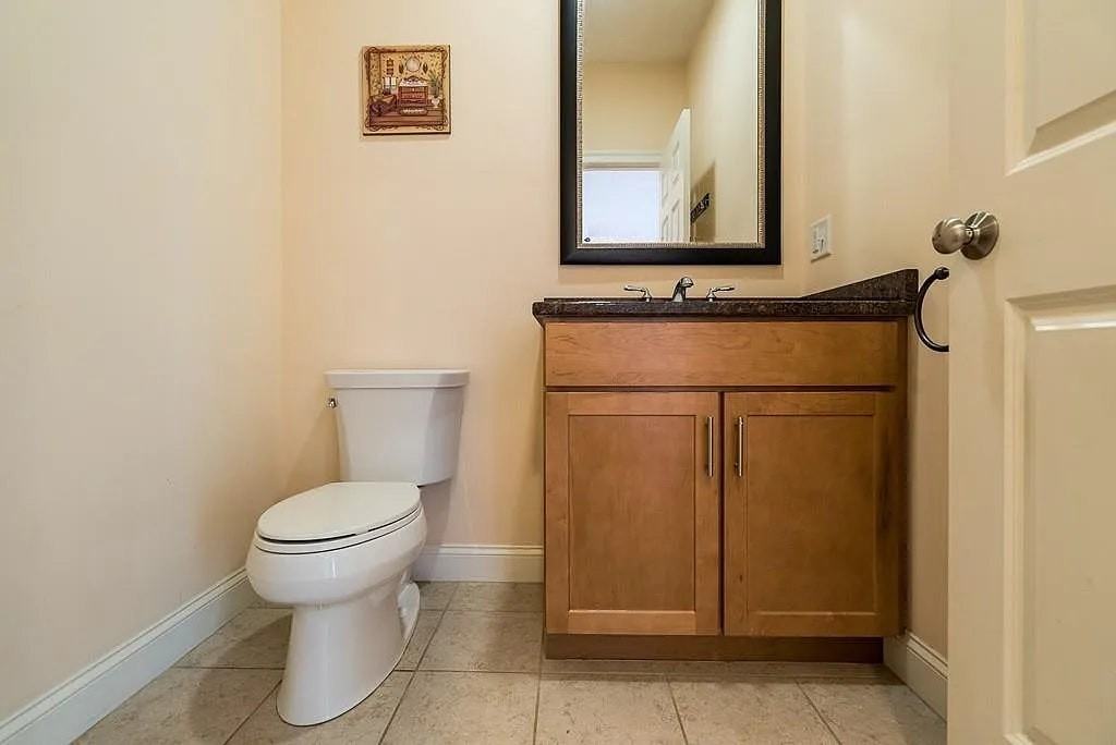 32 Empire Drive - Photo 5 of 27