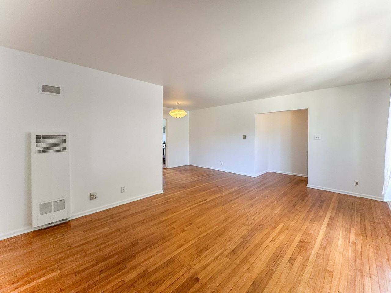 2033 Euclid St #6 - Photo 3 of 16