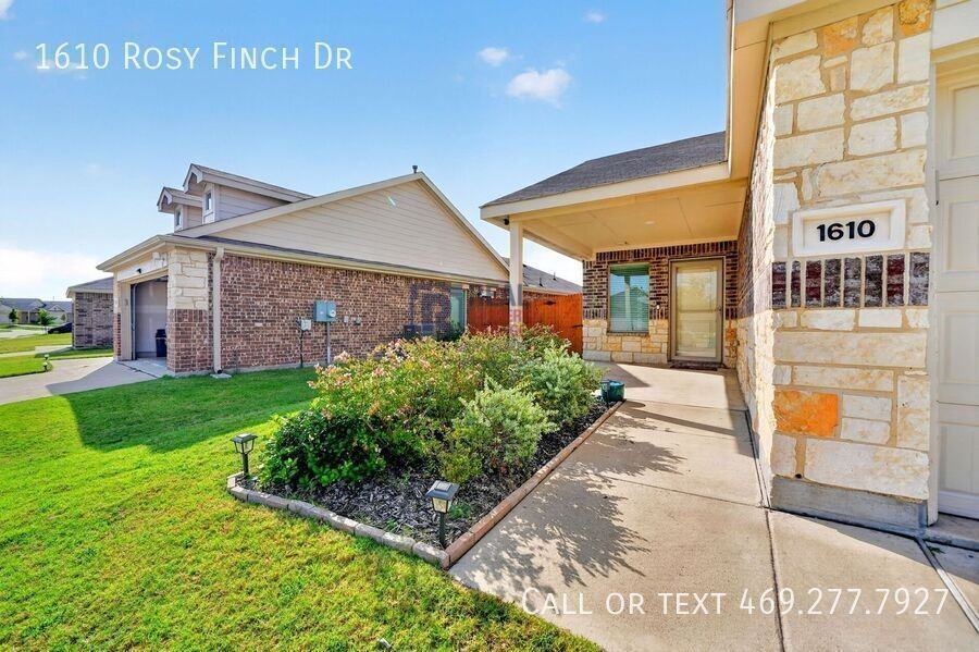 1610 Rosy Finch Dr - Photo 3 of 27