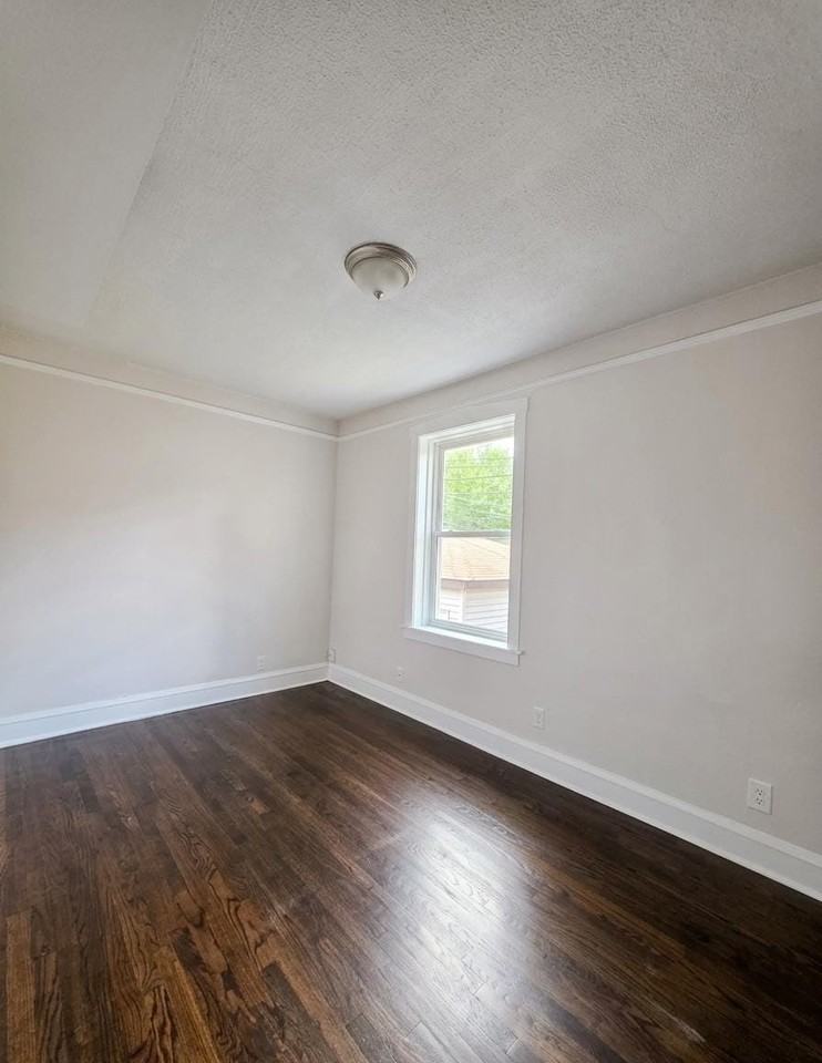 3636 W Iowa St #1R - Photo 5 of 11