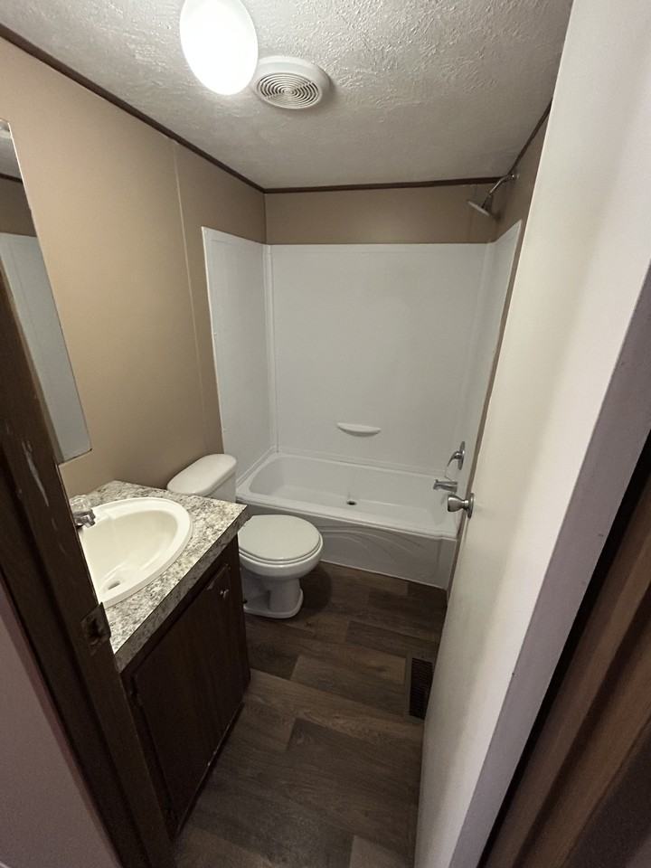 1708 Hazel St - Photo 7 of 8
