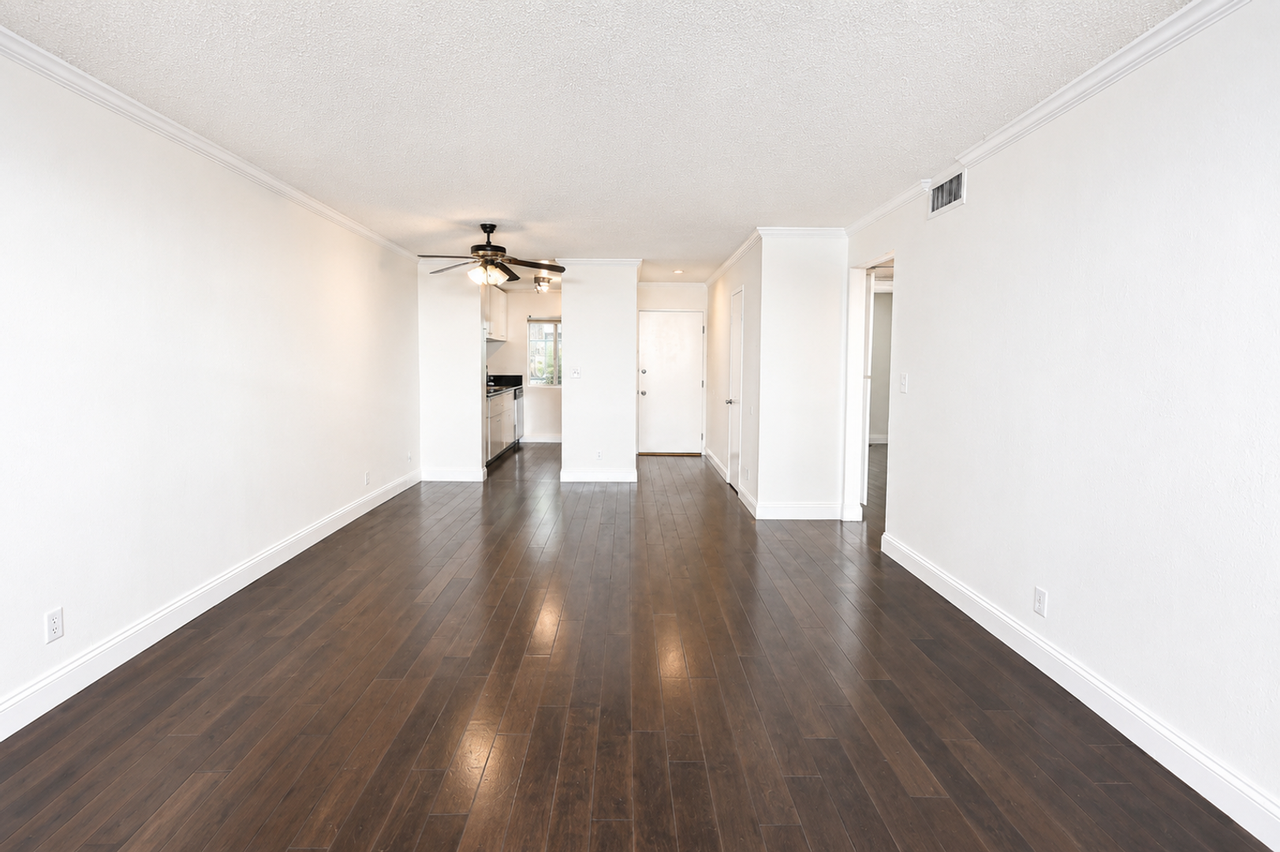 20134 Leadwell St #167 - Photo 4 of 21