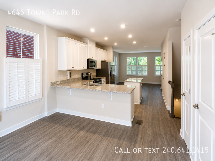 4645 Towne Park Rd - Photo 2 of 27