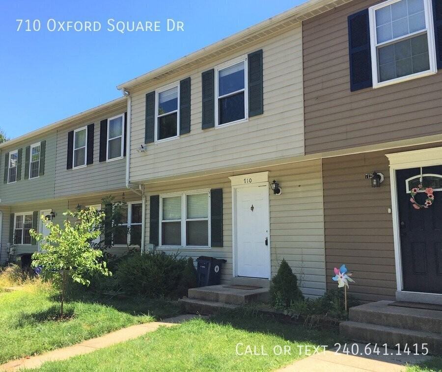 710 Oxford Square Dr