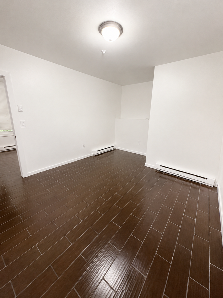 11 Summer St #1B - Photo 4 of 6