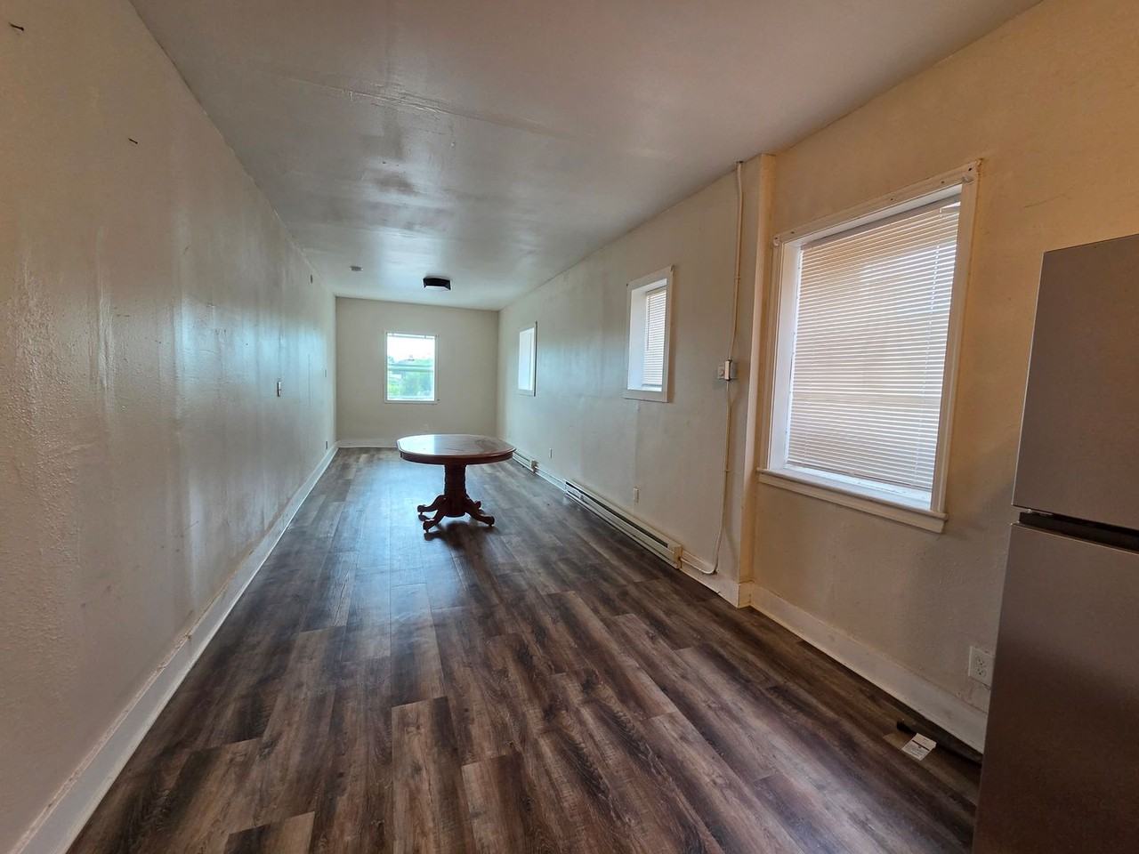 212 S Washington Ave - Photo 4 of 5