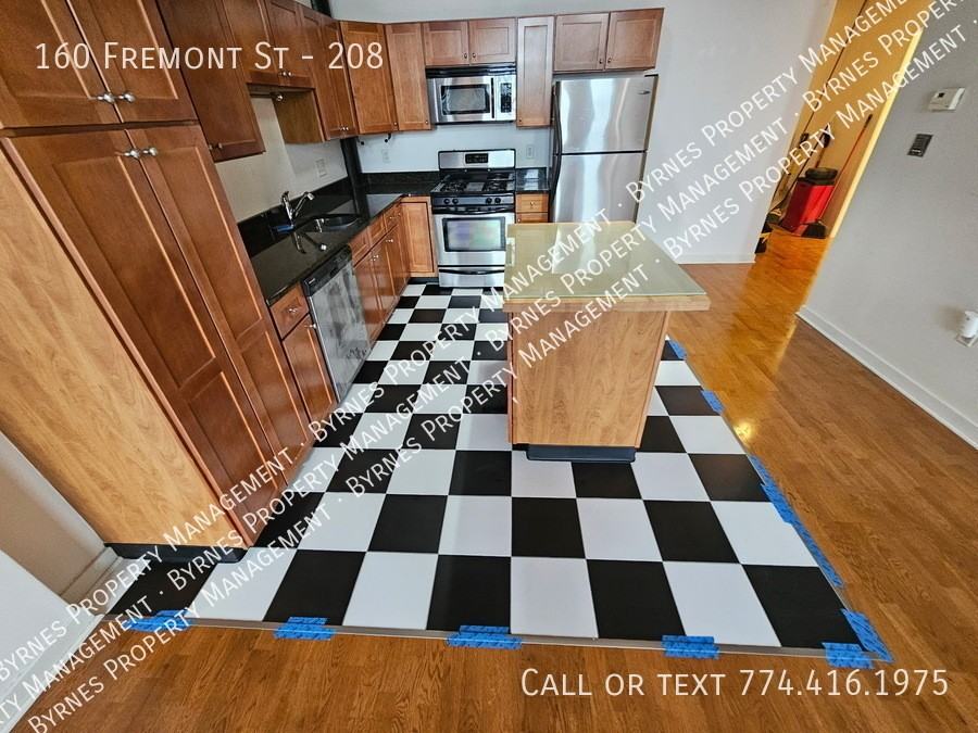 160 Fremont St #208 - Photo 3 of 13