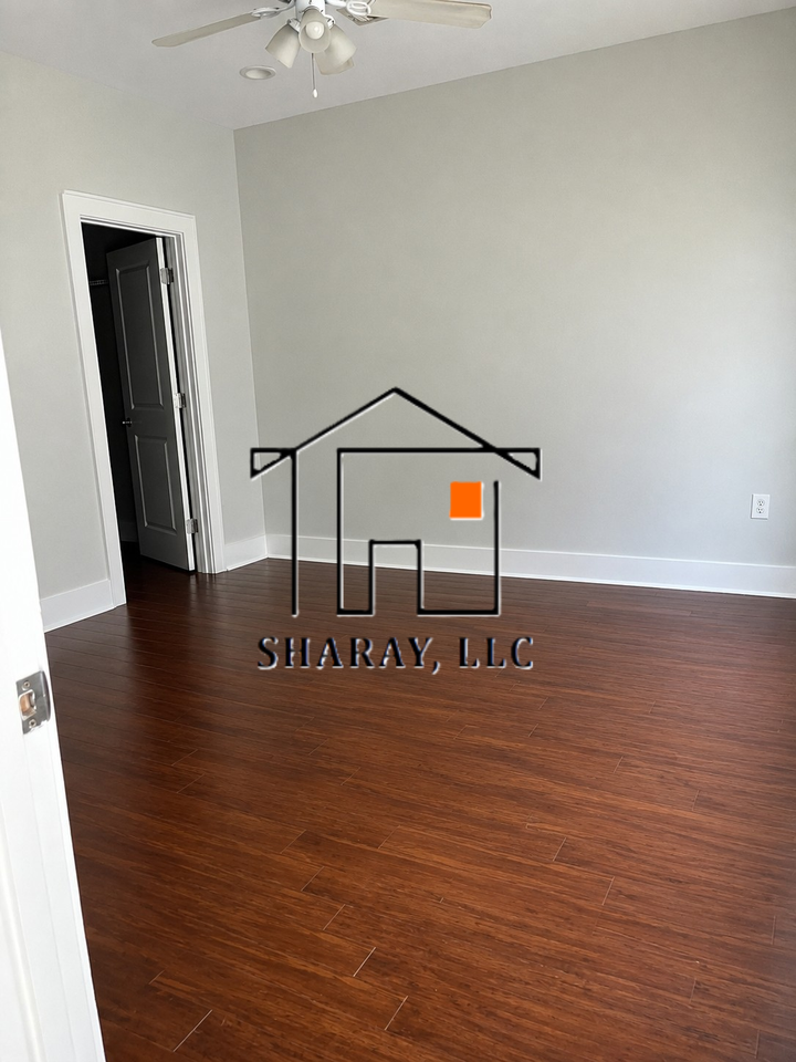 1507 Barnard Street  UpperApt B #B - Photo 5 of 14