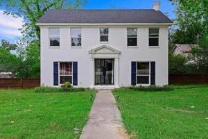 featured image of 513 E Young St