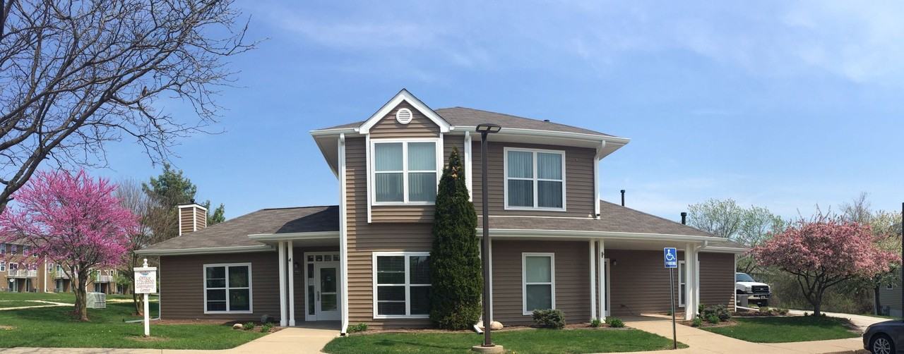 Stonebrook Townhomes I & II - Photo 4 of 50