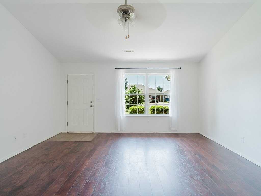 5403 Sw Cherry Creek Rd - Photo 5 of 22