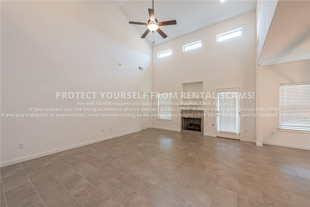 4397 W Newton Ave - Photo 7 of 22
