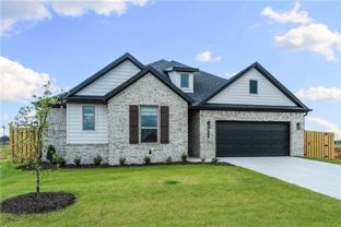 803 W Johnson Ave - Photo 1 of 1