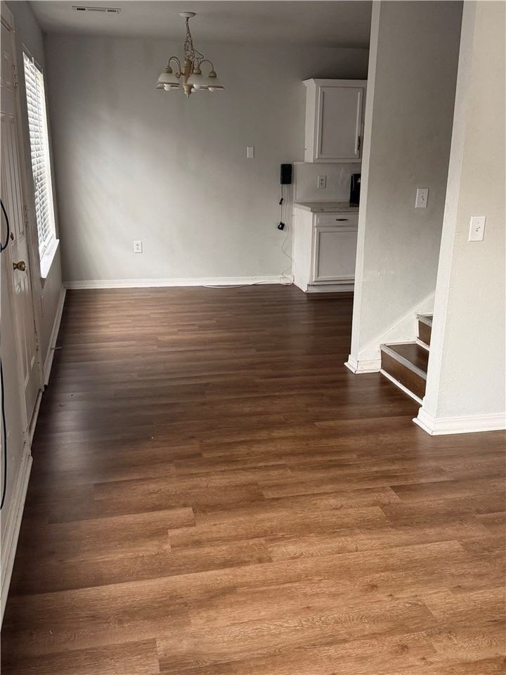 2910 Dawn Ct Unit A - Photo 6 of 25