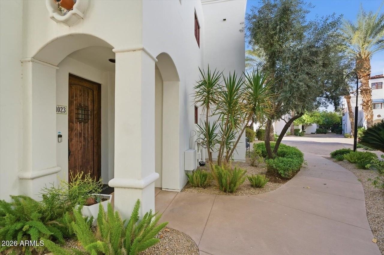 8333 E Via Paseo Del Norte #1023 - Photo 2 of 25