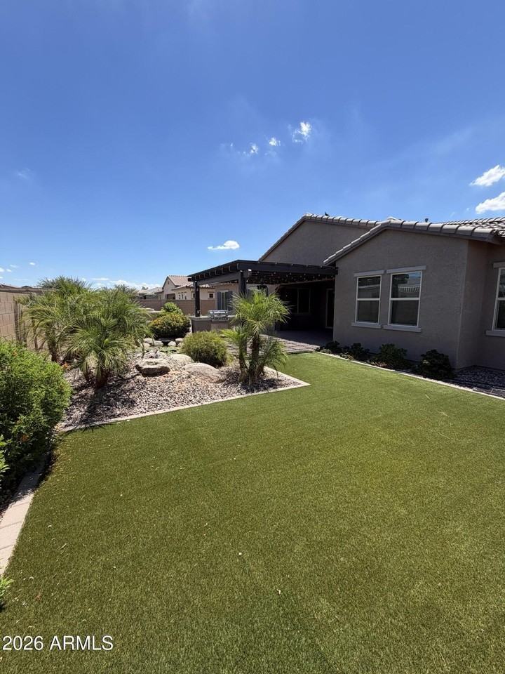 1966 E Indian Wells Dr - Photo 3 of 34