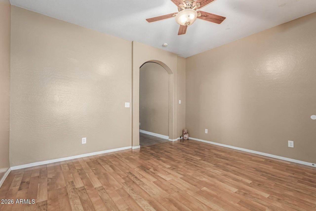 2513 W Novak Way - Photo 7 of 24