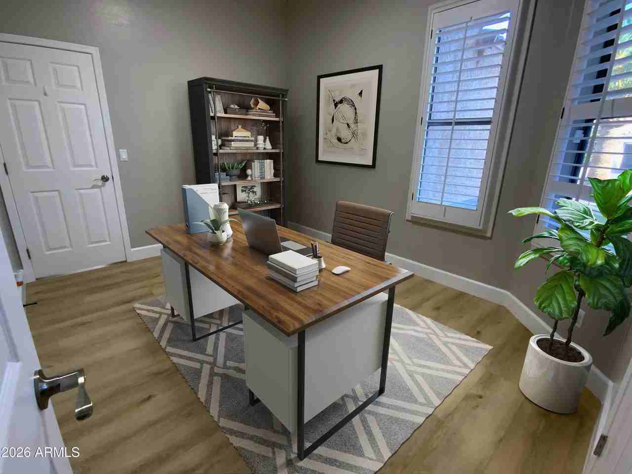 6204 E Phelps Rd - Photo 7 of 31