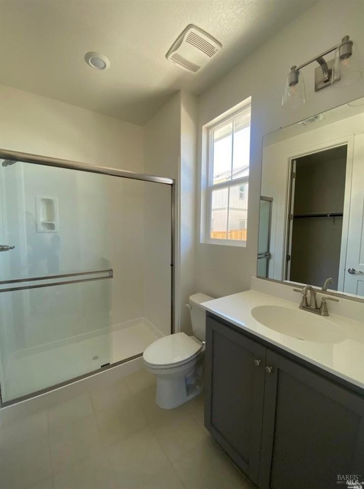 2408 Lake Club Dr - Photo 5 of 14