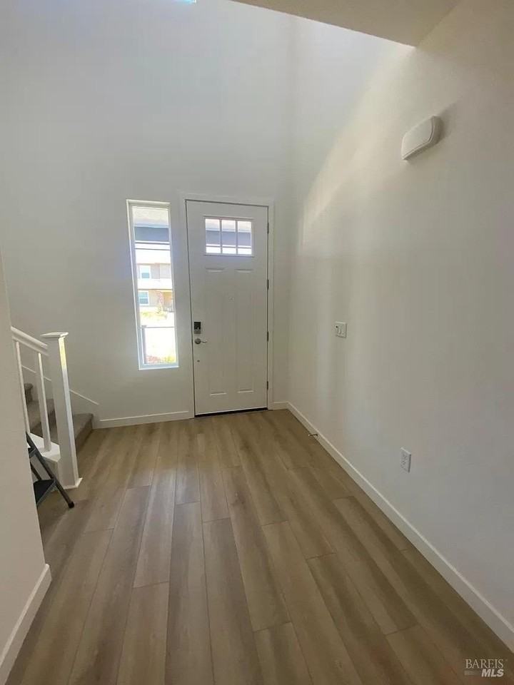 2408 Lake Club Dr - Photo 6 of 14
