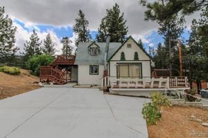 featured image of 527 Cottage Ln