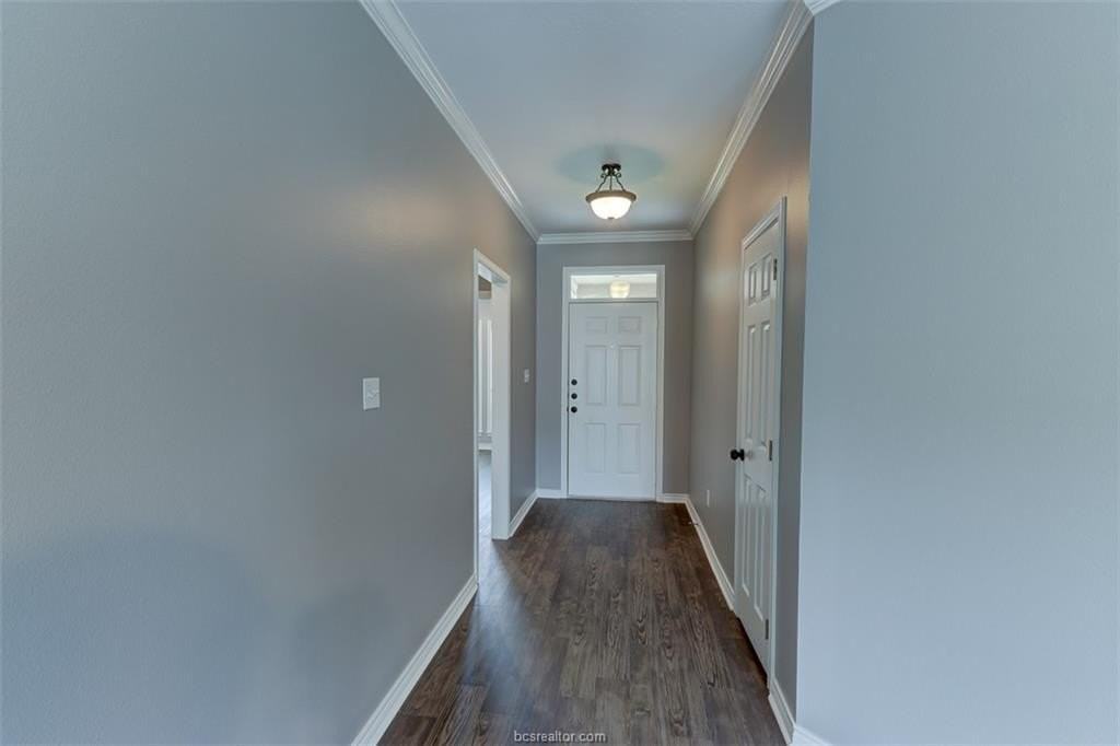 113 Karten Ln - Photo 2 of 29