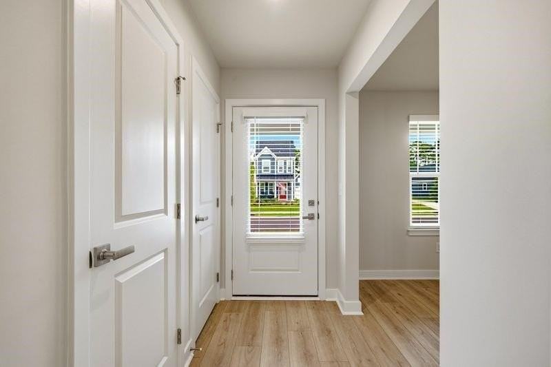 2752 Rowyn St - Photo 2 of 31