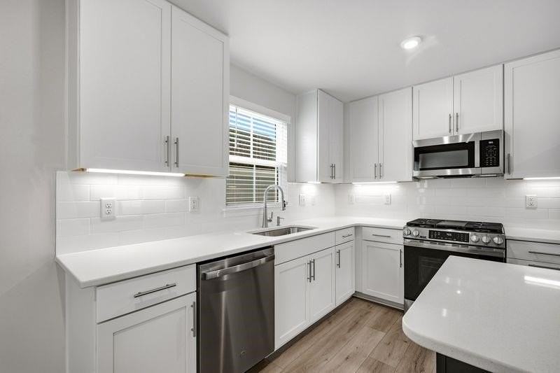 2752 Rowyn St - Photo 7 of 31