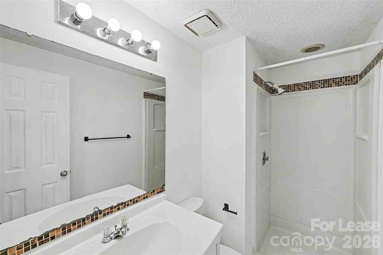 9626 Vinca Cir #D - Photo 6 of 22