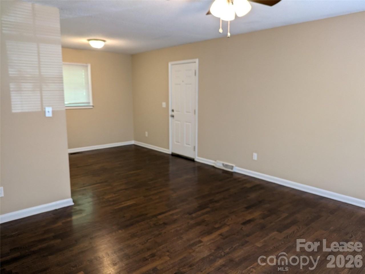 362 Cabarrus Ave - Photo 5 of 18