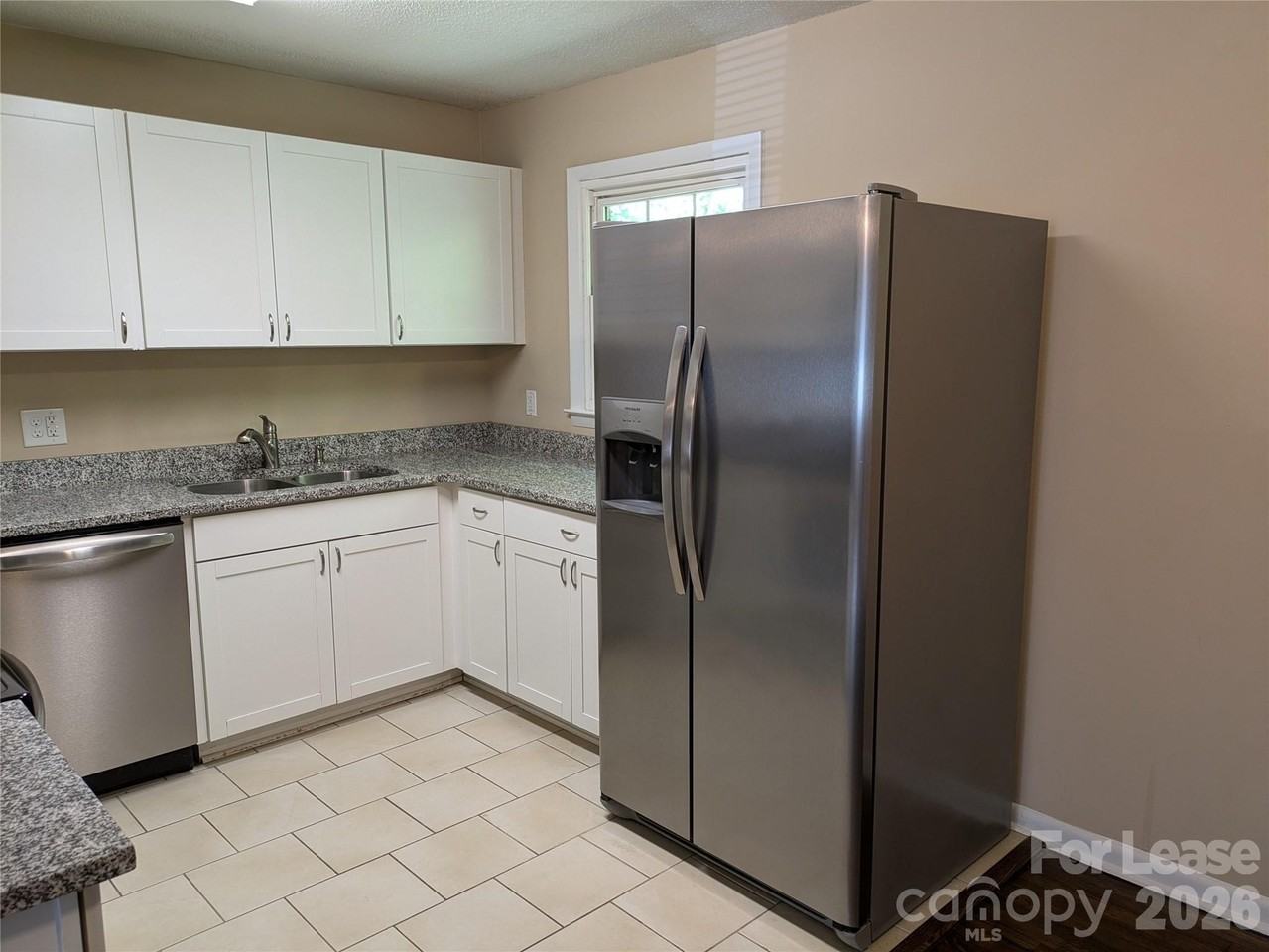 362 Cabarrus Ave - Photo 7 of 18