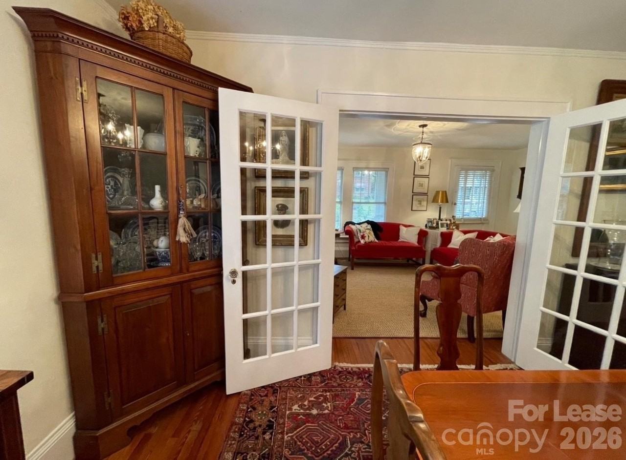 218 Circle Ave #218 - Photo 2 of 20