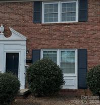 634 Walnut St - Photo 1 of 1