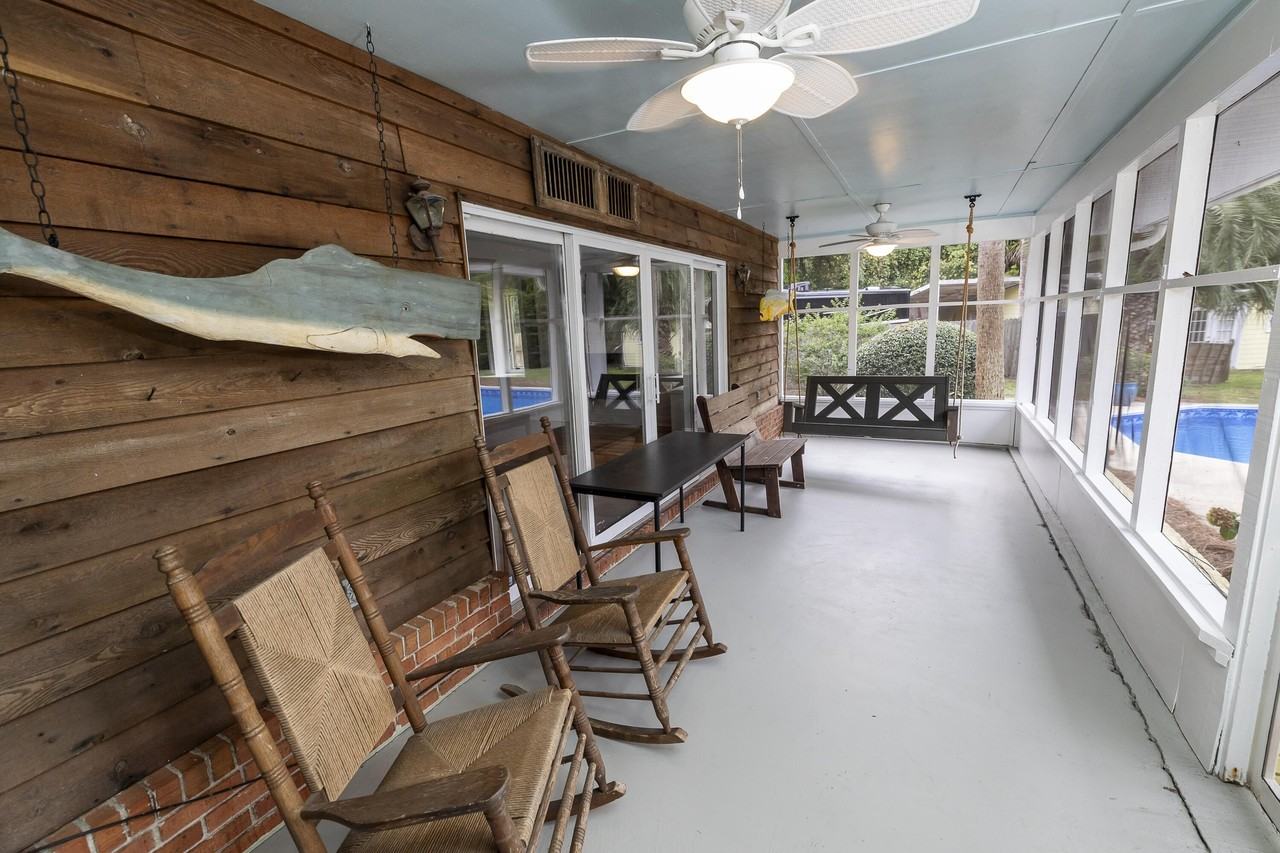 222 Forest Trl - Photo 3 of 24