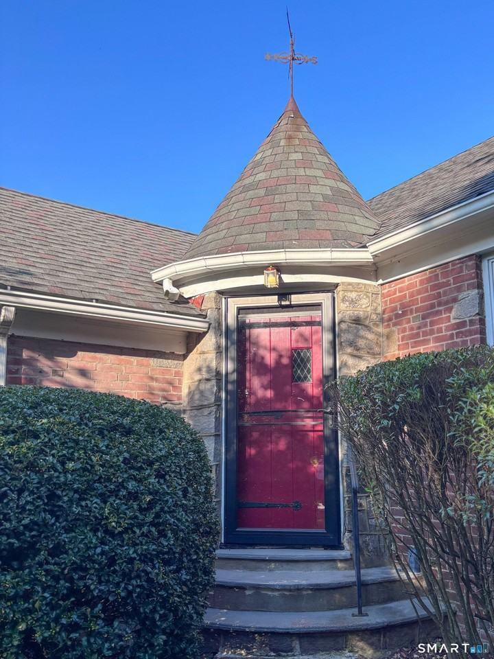 755 Stillson Rd - Photo 2 of 10