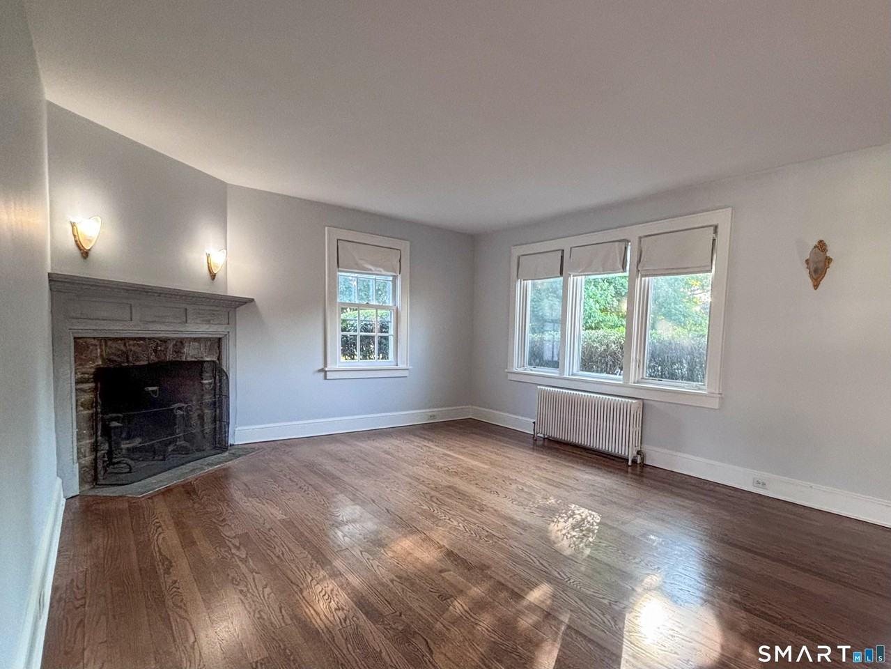 755 Stillson Rd - Photo 3 of 10