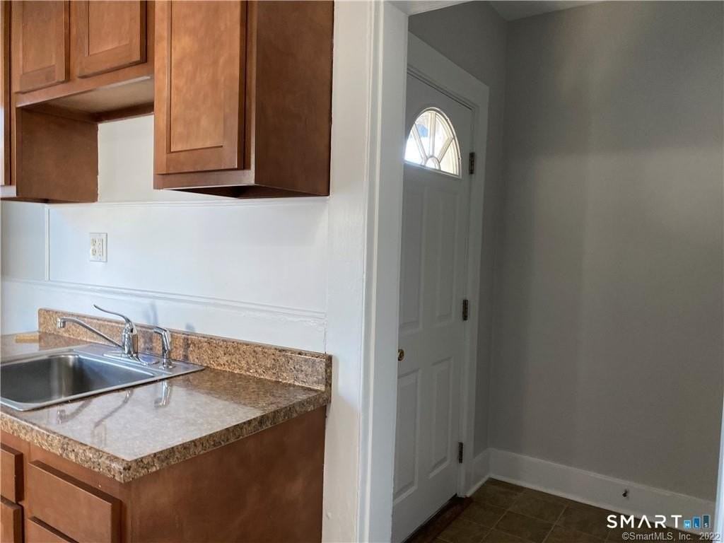433 Migeon Ave #433 - Photo 7 of 17