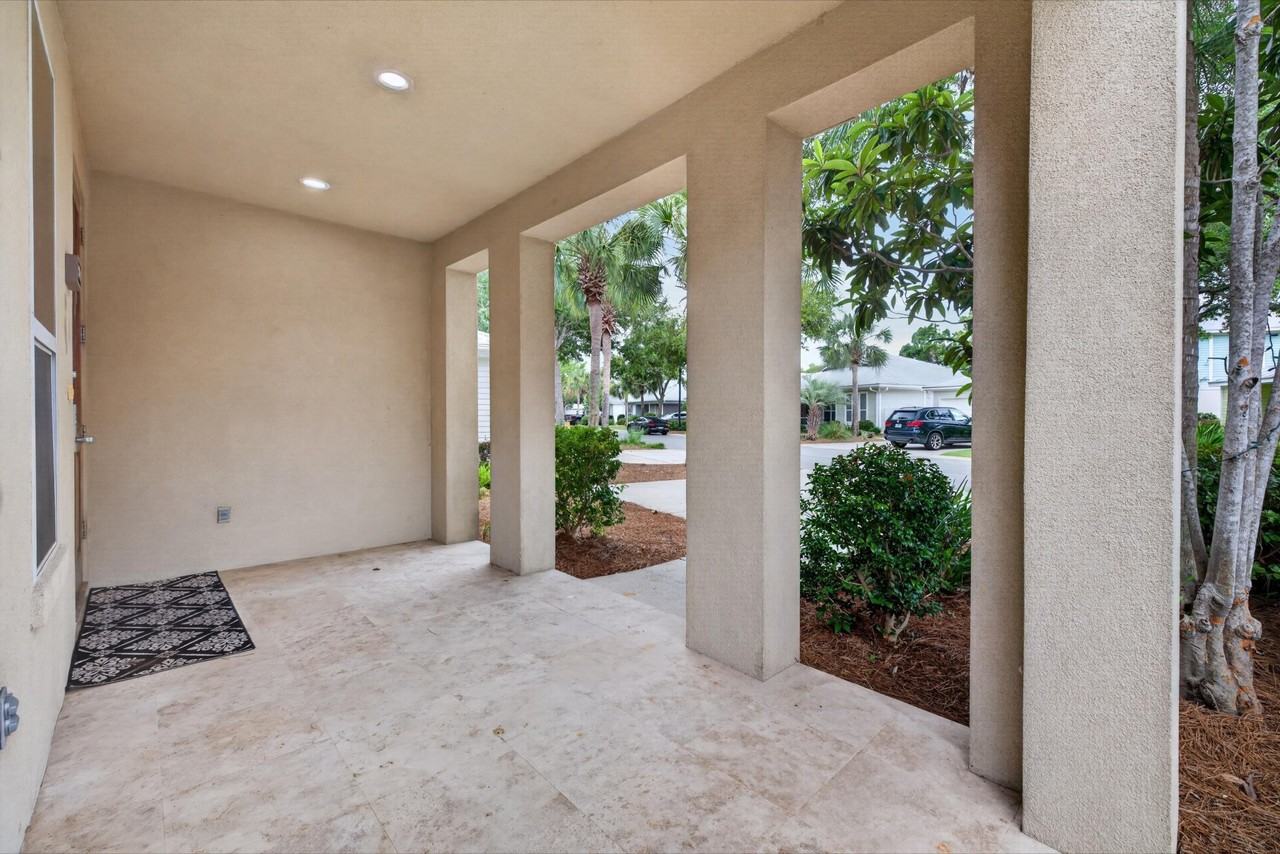 2019 Pine Island Cir - Photo 6 of 50