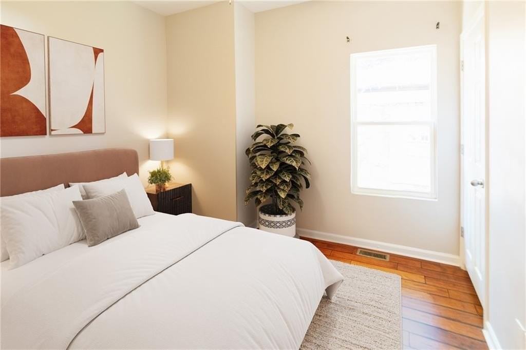 1099 Smith St Sw #B - Photo 7 of 19