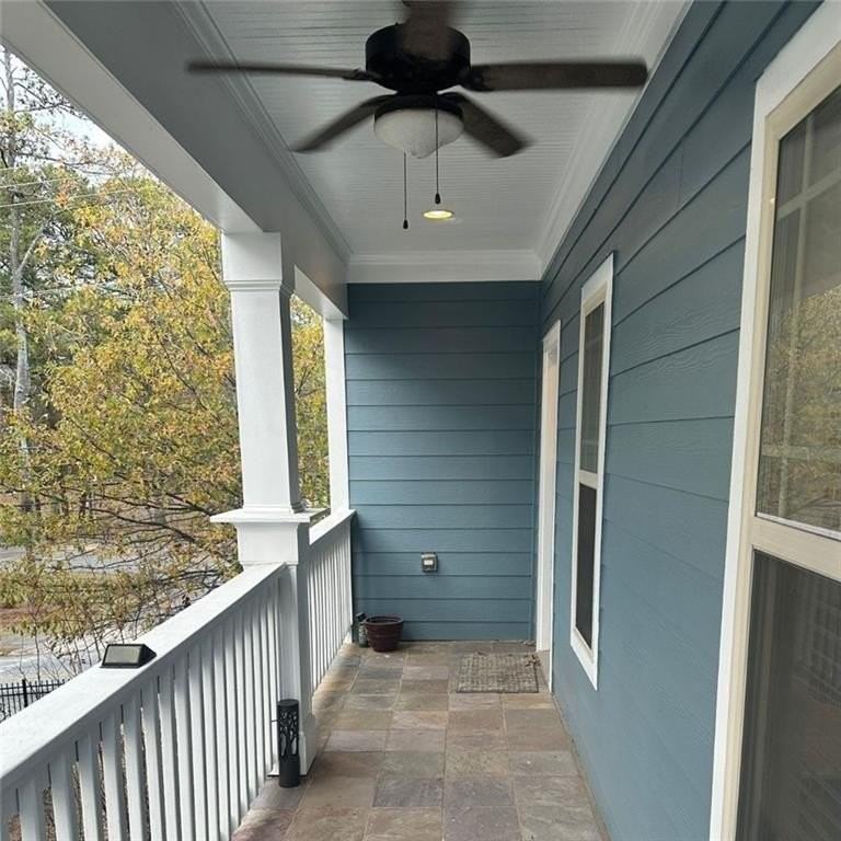 713 Mcwilliams Rd Se - Photo 3 of 22