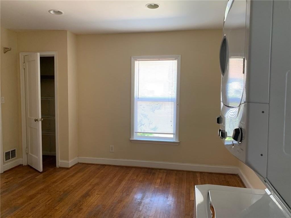 276 Murray Hill Ave Ne - Photo 6 of 17