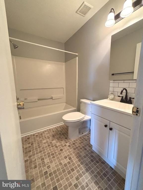 2502 Thistledown Ct - Photo 7 of 11