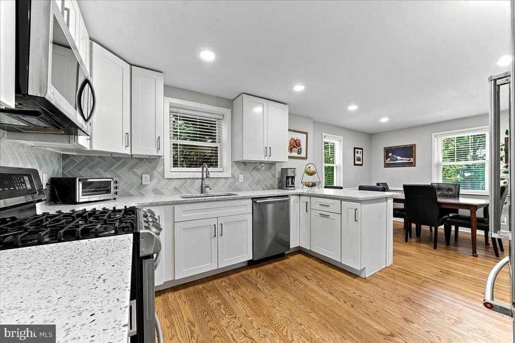 416 Valley View Rd - Photo 5 of 37