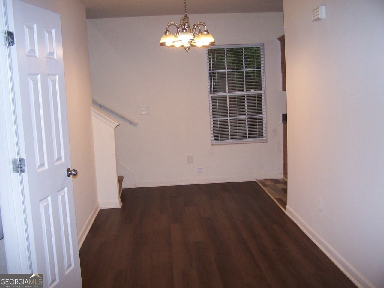 102 Cameron Way Apt B - Photo 5 of 18