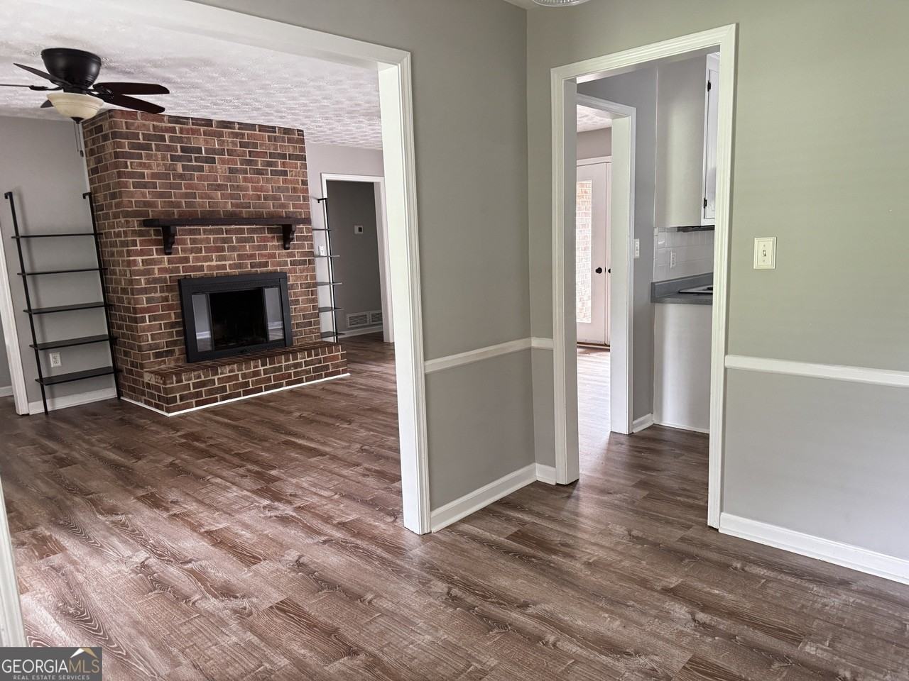 1490 Crooked Creek Rd - Photo 5 of 12