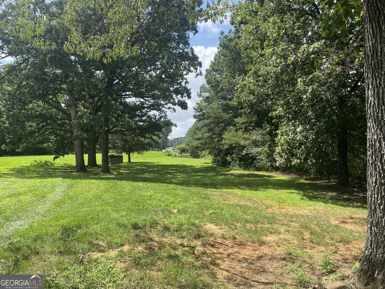 914 Ozora Rd - Photo 5 of 9