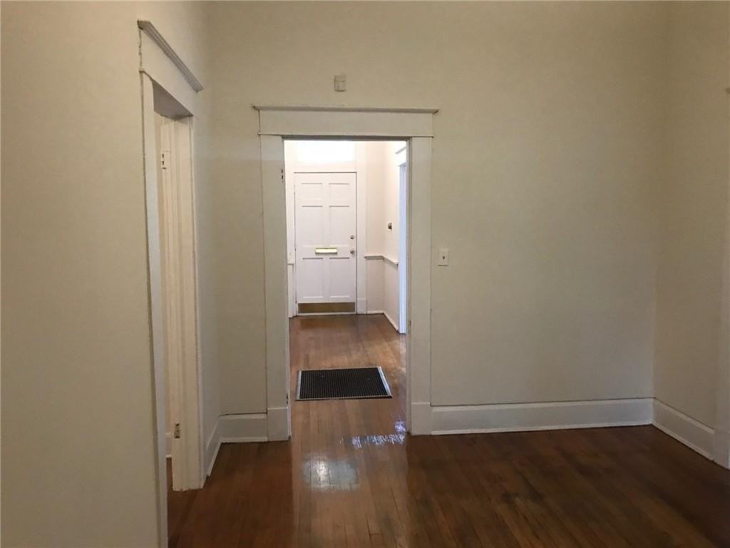 855 Savannah St - Photo 3 of 19