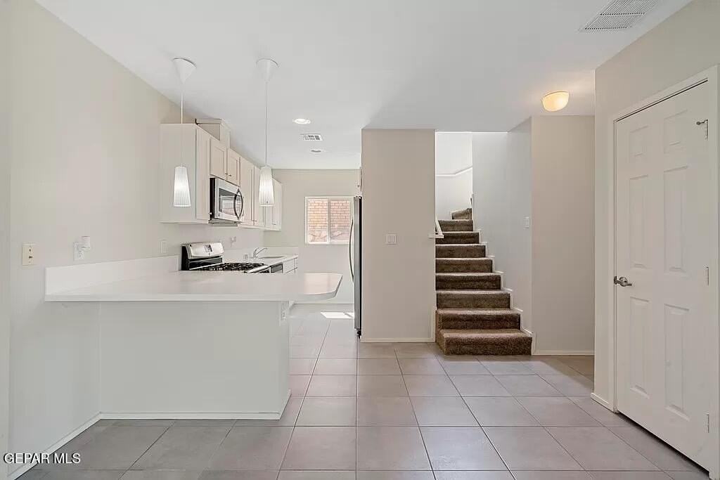 3604 Keltner Ave #A - Photo 4 of 29
