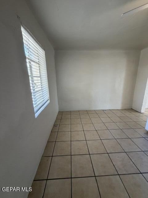 8421 Mercury St #A - Photo 6 of 15