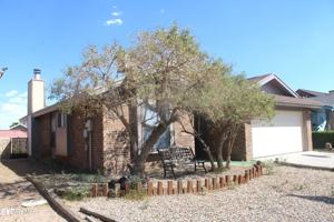 featured image of 1472 Sierra De Oro Dr #0